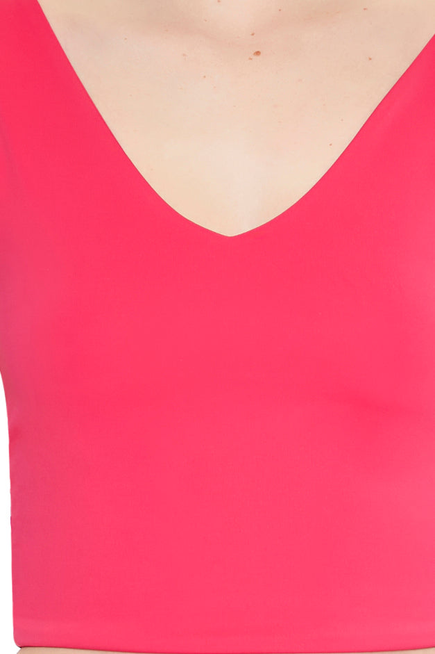CROP TOP ESCOTE EN V LICRADO