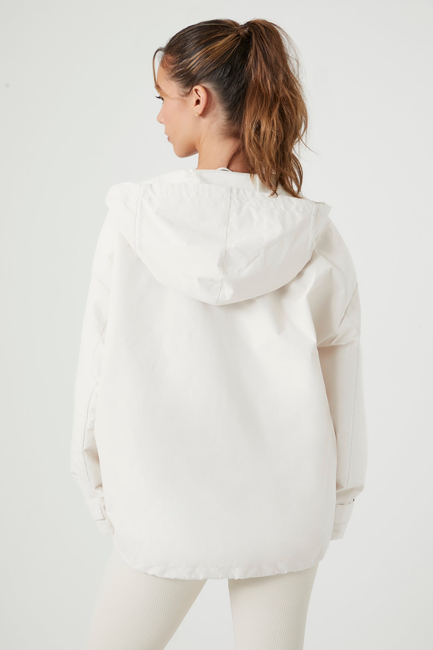 CHAQUETA DEPORTIVA OVERSIZED