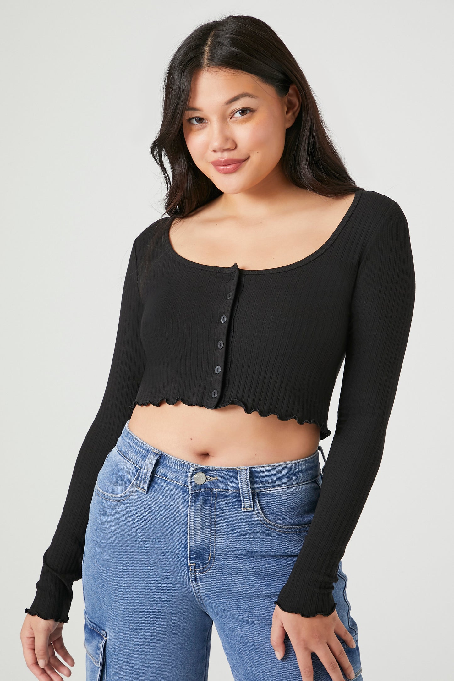 CROP TOP OFF-SHOULDER CON DETALLES DE ONDULADO EN LA CINTURA