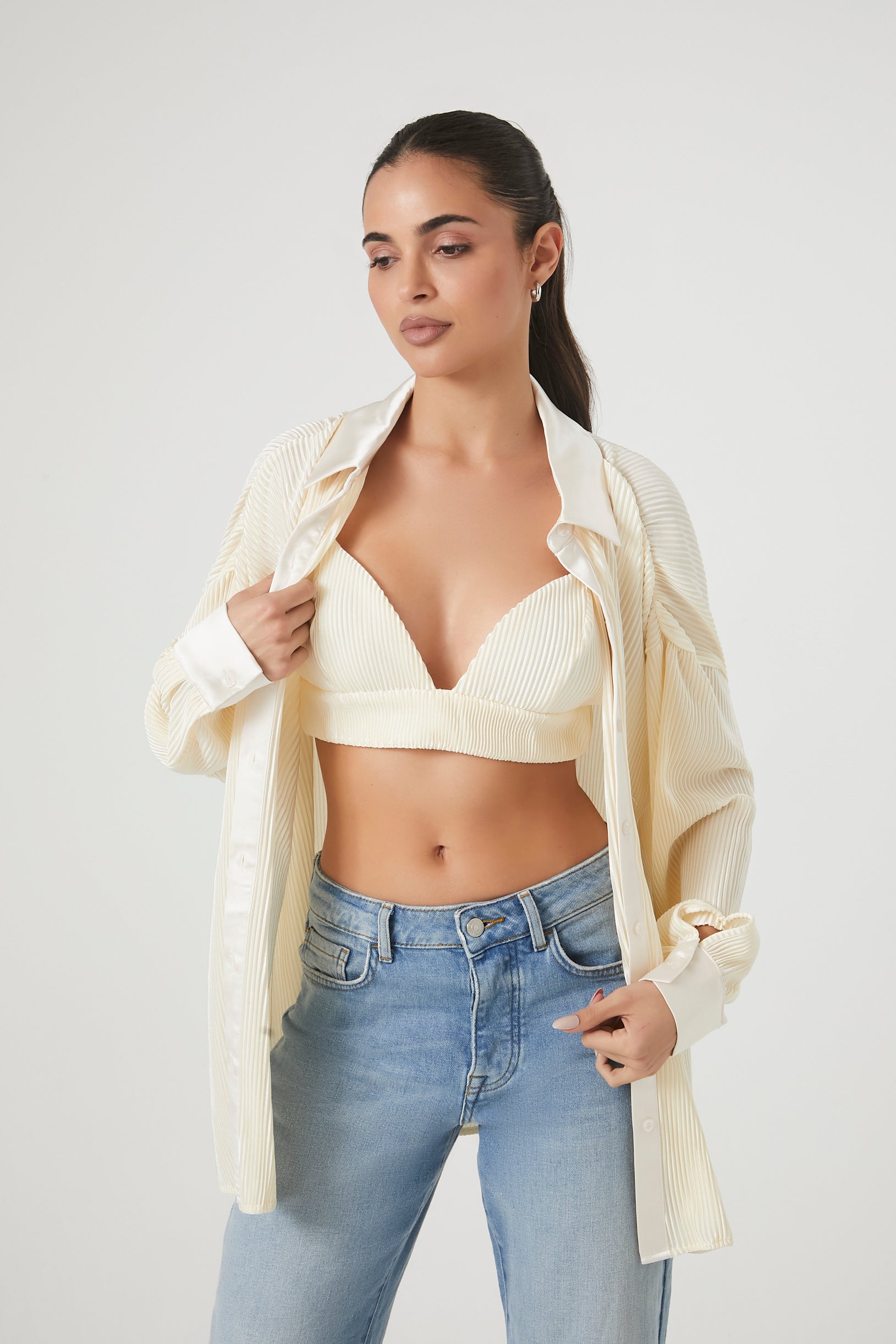 CAMISA DE SATIN ACANALADA CON TOP Forever 21