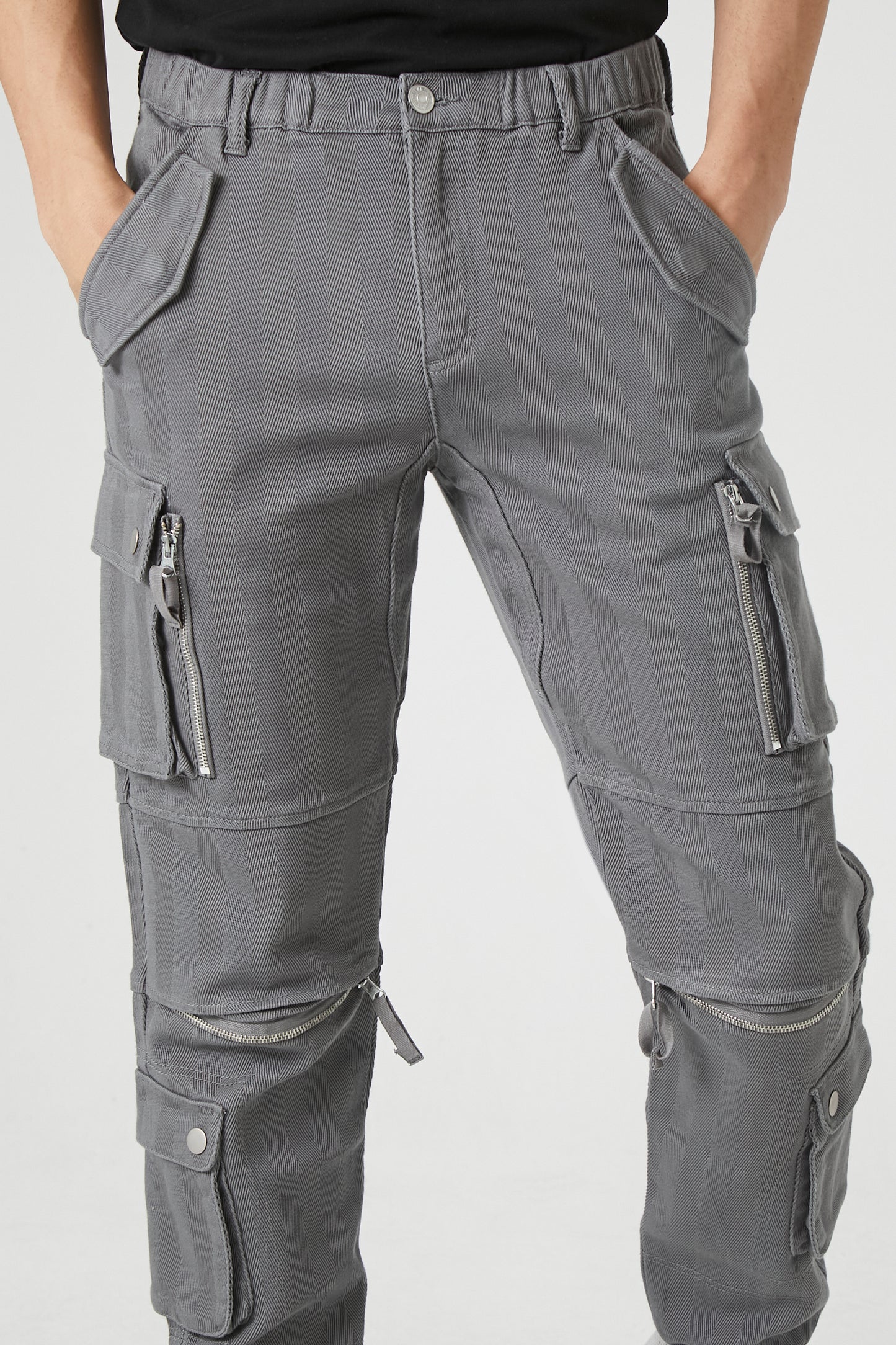PANTALON CARGO CON ELÁSTICO EN LA CINTURA
