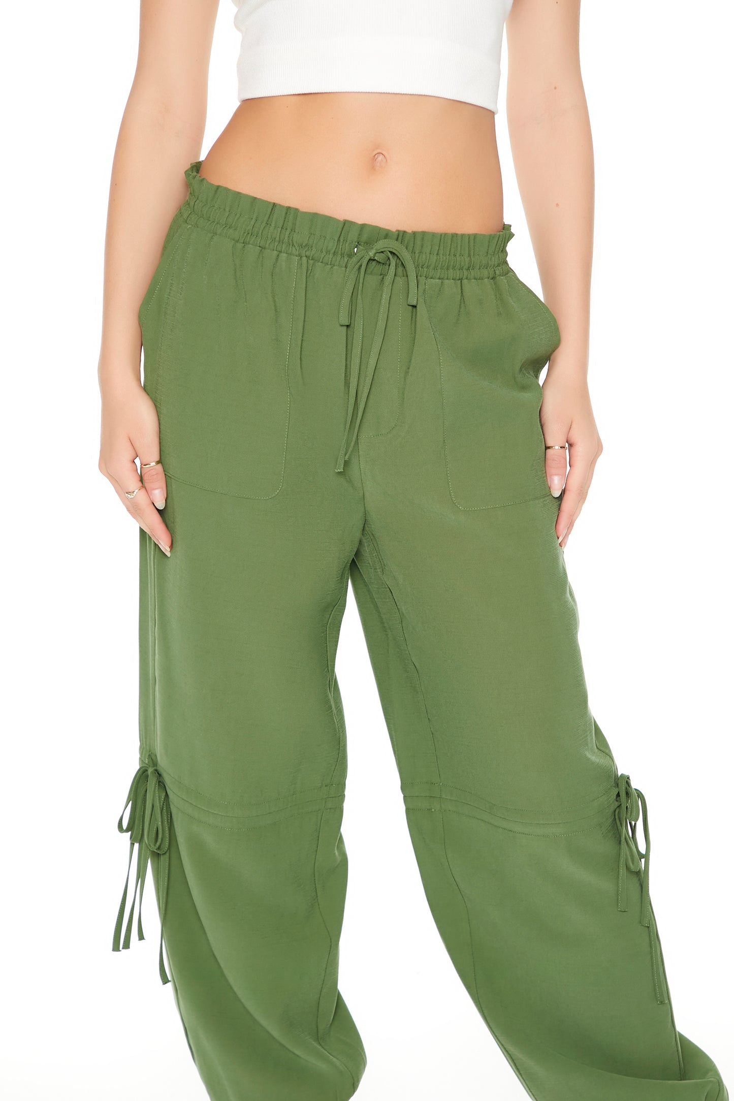 PANTALON JOGGER CON ELÁSTICO EN LA CINTURA