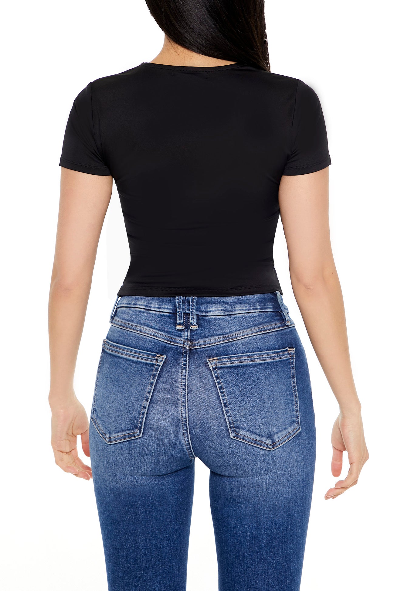 POLERA LICRA CON ESCOTE EN V