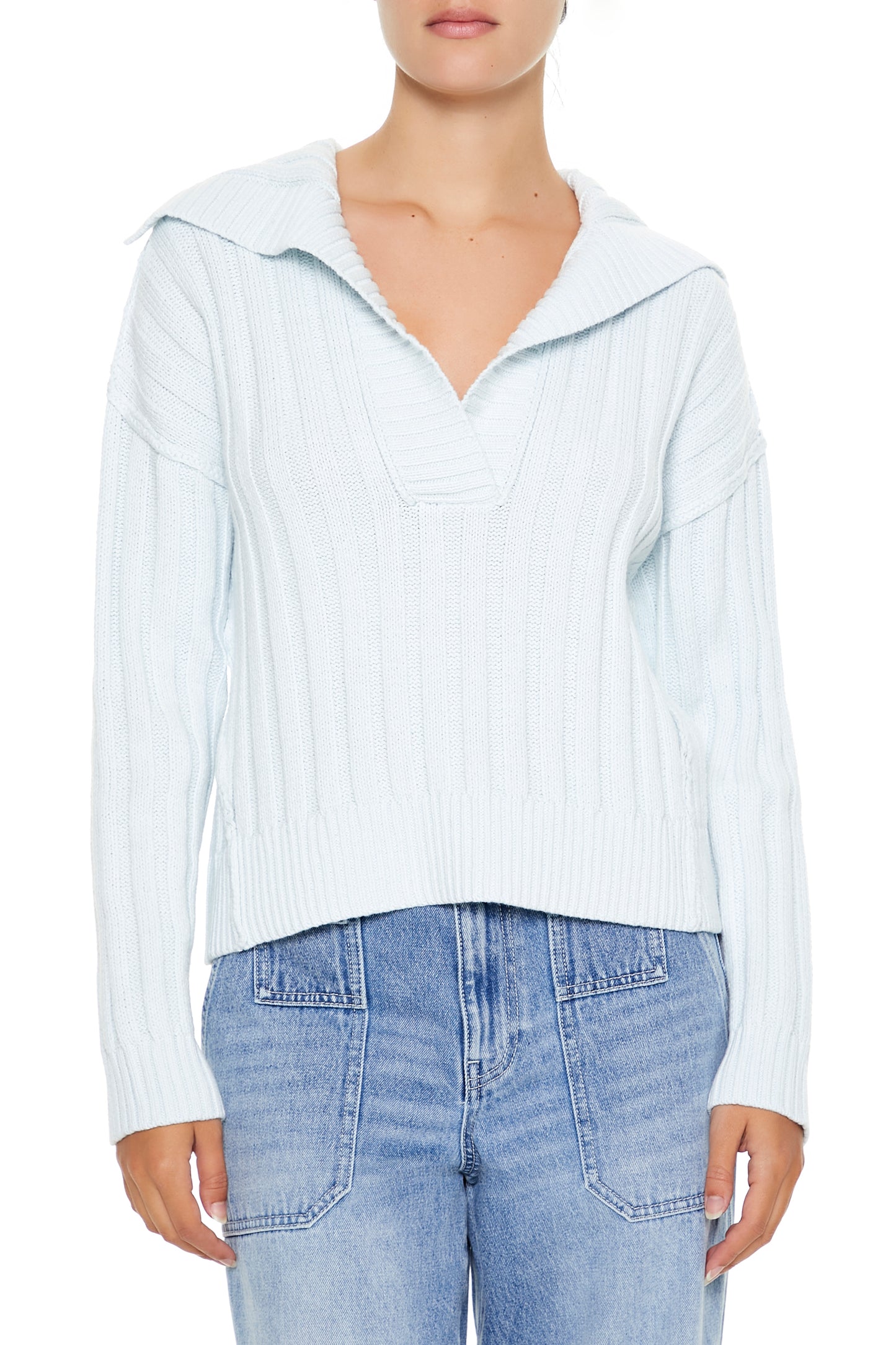 SWEATER TEJIDO CON DETALLE DE SOLAPA