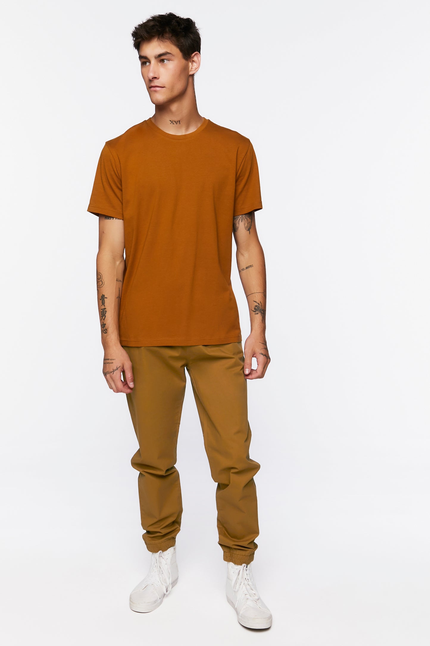 PANTALON JOGGER CON ELASTICO EN LA CINTURA