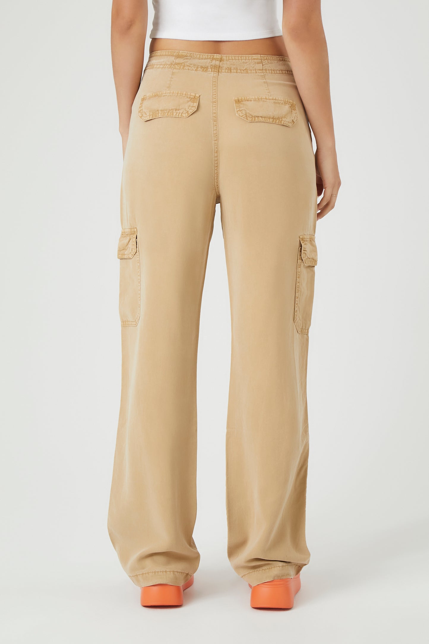 PANTALON CARGO DE CORTE RECTO