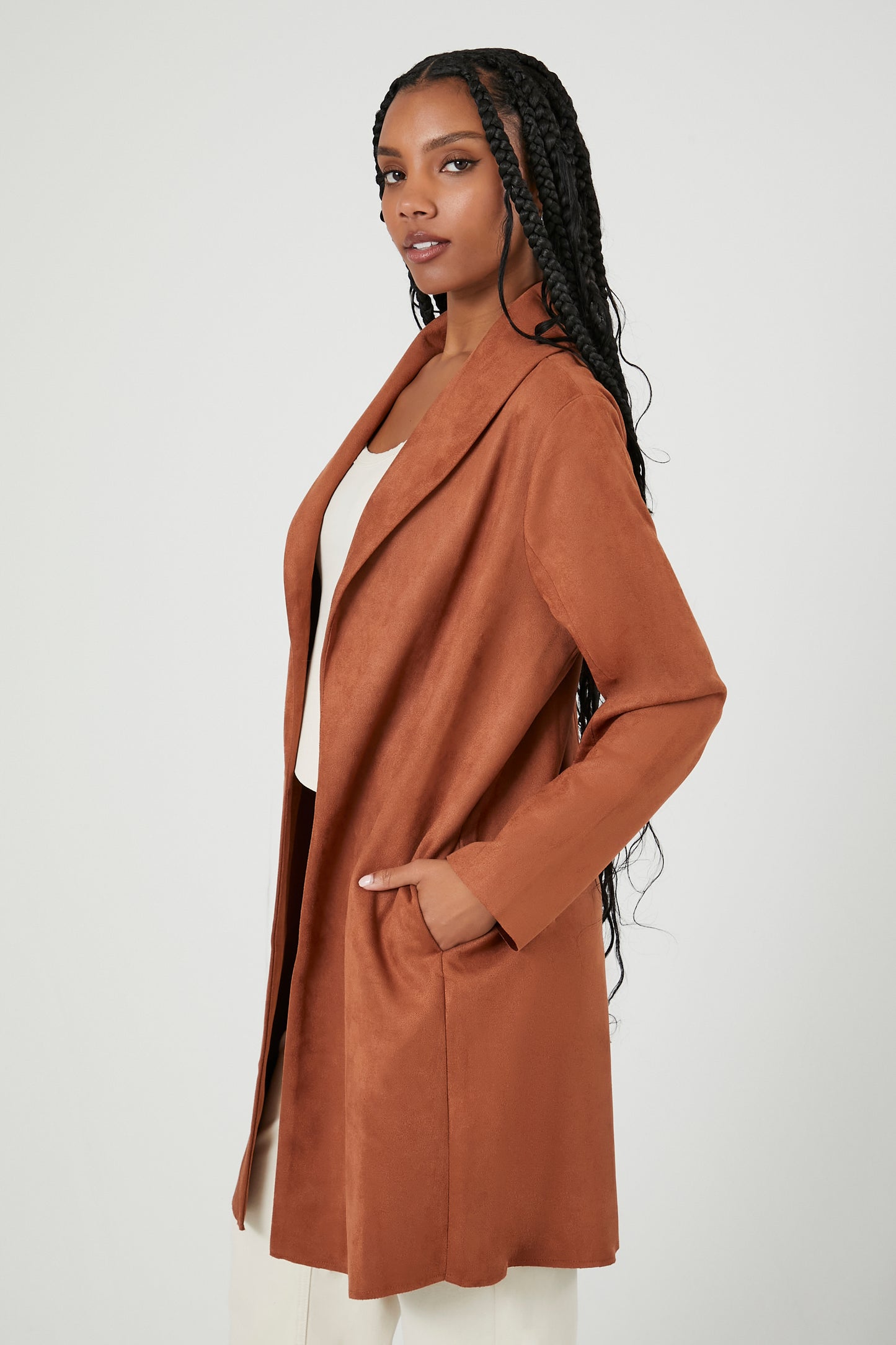 GABARDINA ABIERTA CON DETALLES DE BOLSILLO