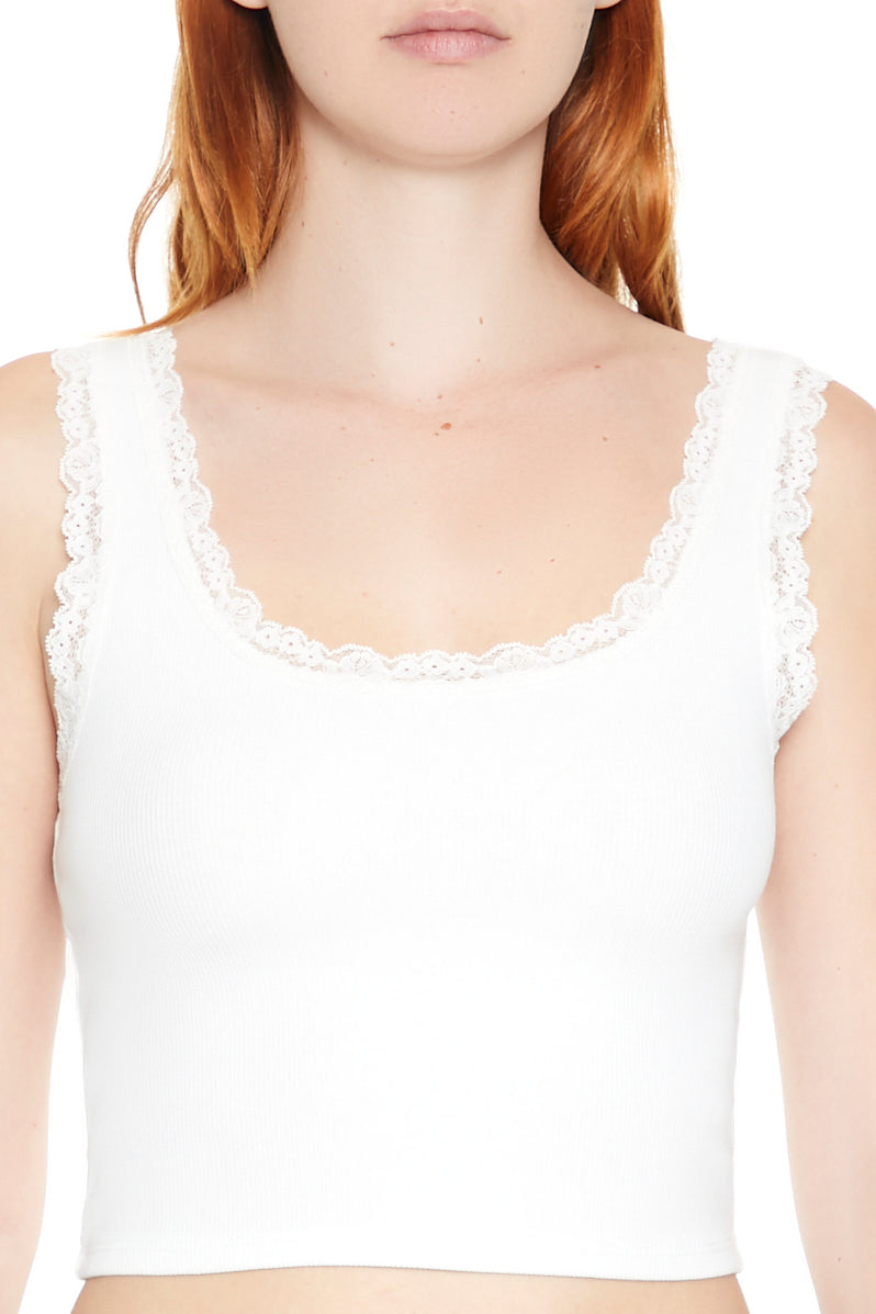 CROP TOP CON BORDE DE ENCAJE