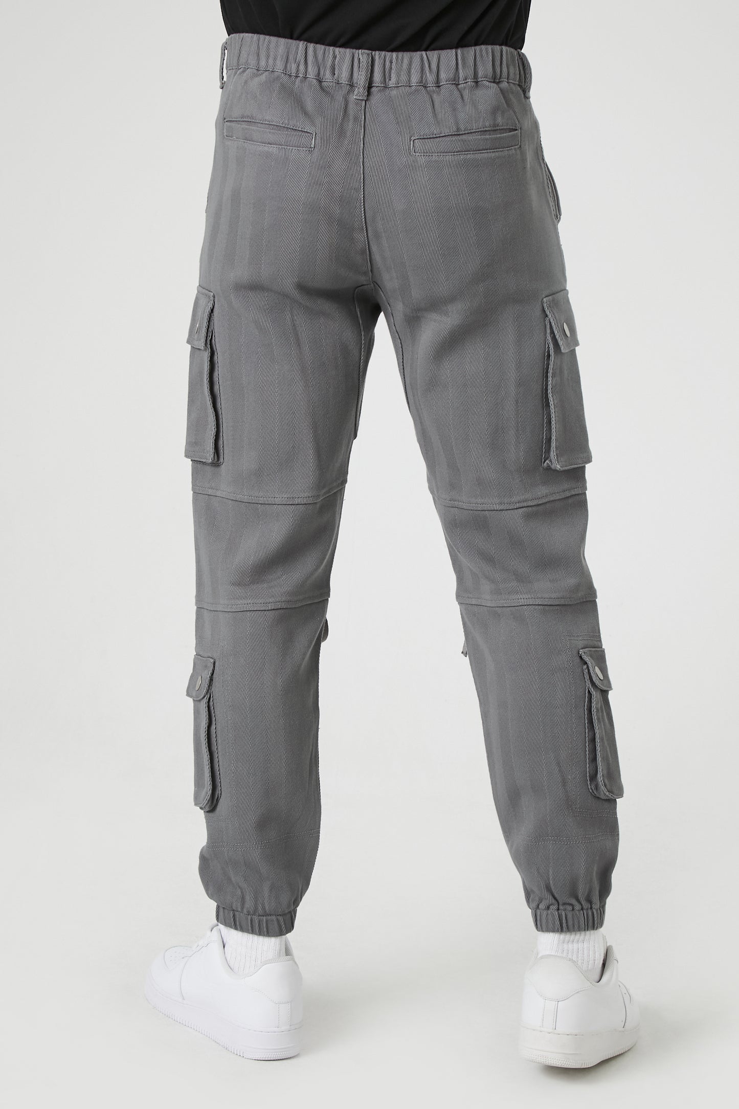 PANTALON CARGO CON ELÁSTICO EN LA CINTURA