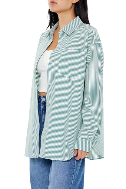 CAMISA OVERSIZED CON LINEAS
