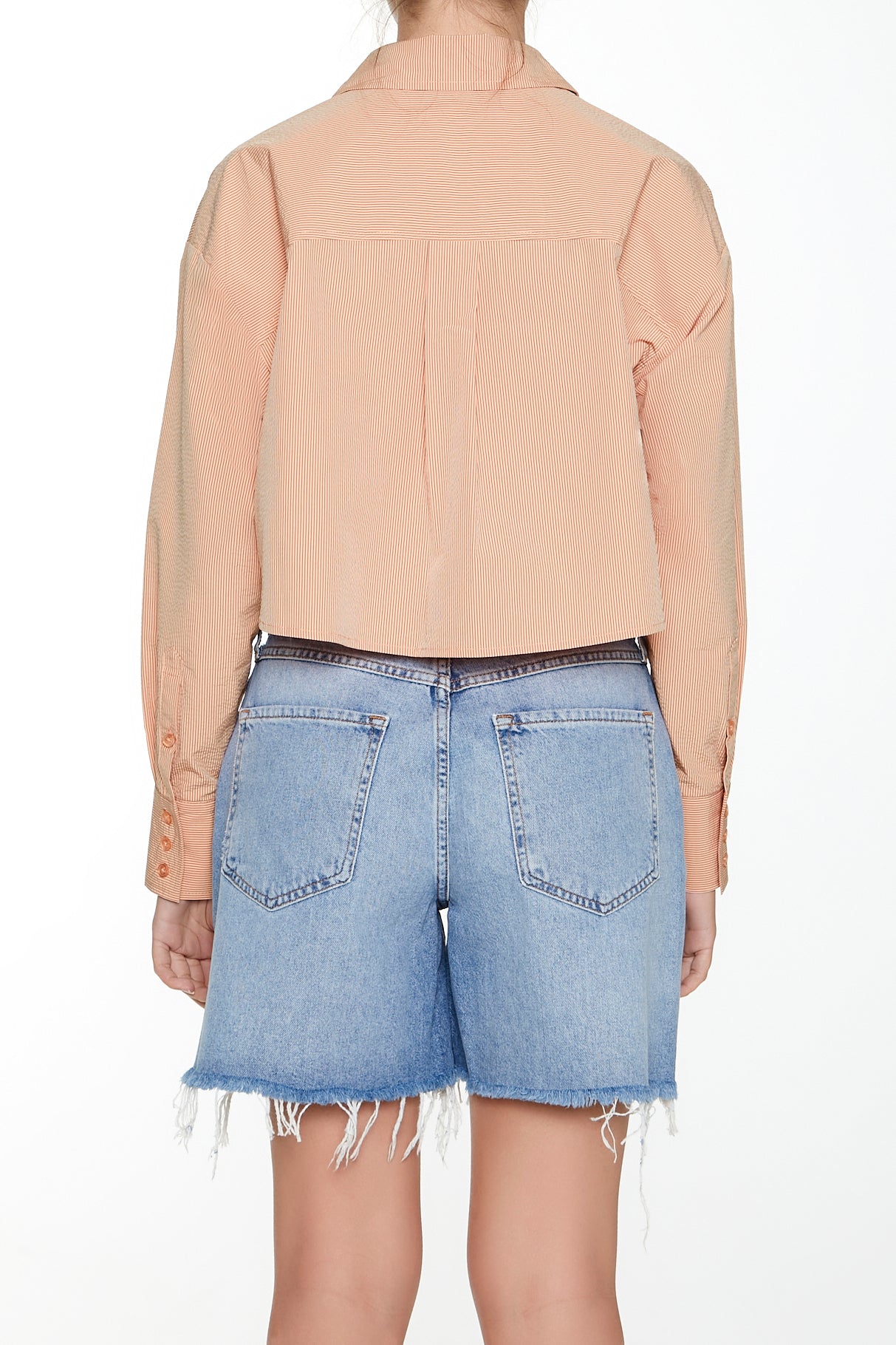 CAMISA CROPPED MANGA LARGA