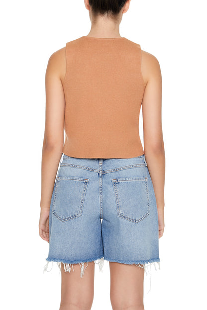 CHALECO TIPO SWEATER CON BROCHE EN EL BUSTO
