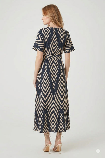 VESTIDO MIDI ACAMPANADO
