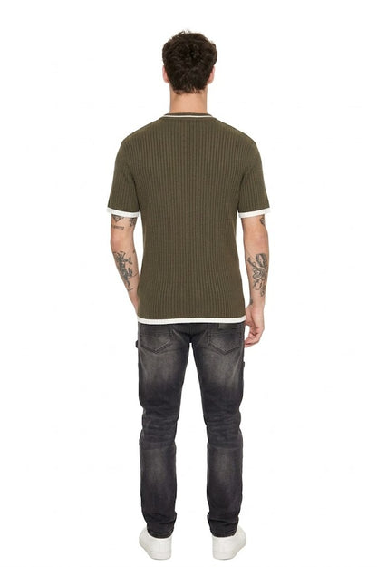 POLERA ESPANDEX CON TEXTURA ACANALADA
