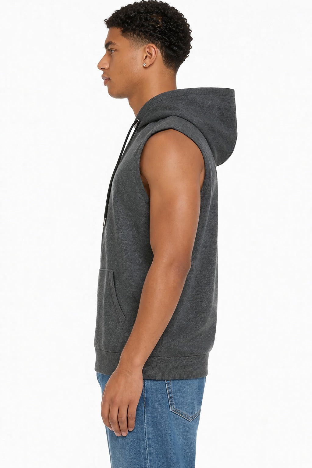 POLERA CON CAPUCHA