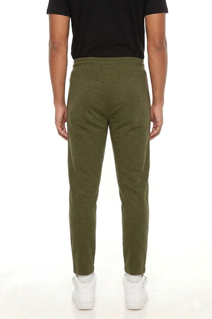 PANTALON SPORT DE CORTE RECTO CON ELÁSTICO EN LA CINTURA