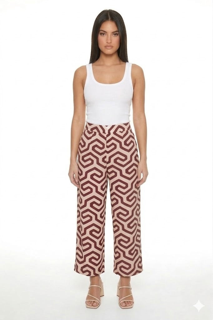 PANTALONA CON LINEAS  GEOMÉTRICAS