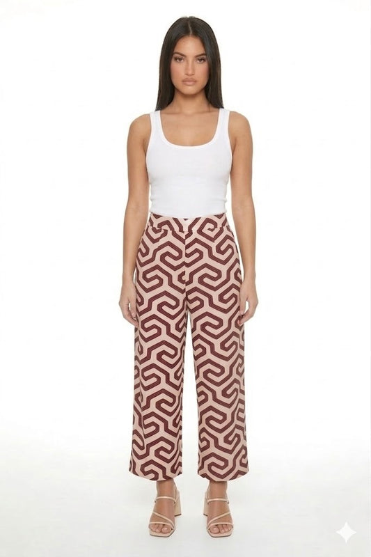 PANTALONA CON LINEAS  GEOMÉTRICAS