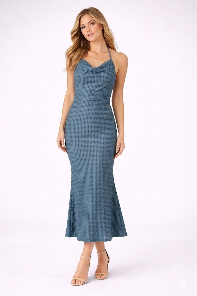 VESTIDO MIDI TEXTURIZADO CON ESCOTE EN V