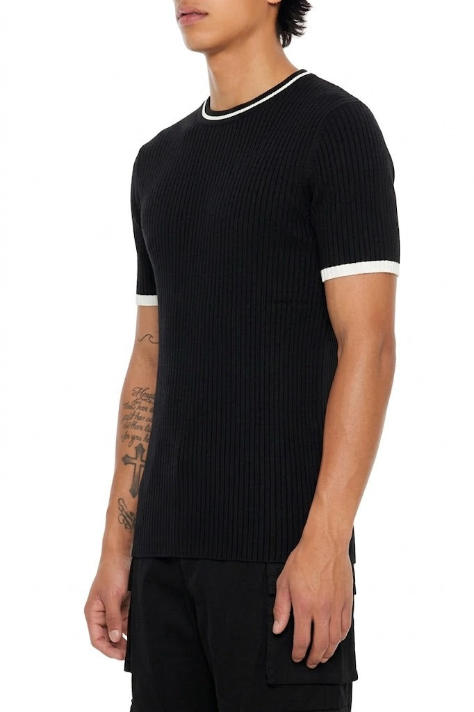 POLERA ESPANDEX CON TEXTURA ACANALADA