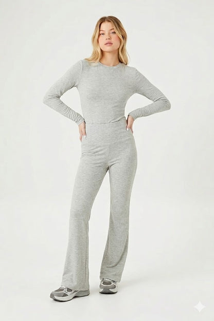 SET DE ALGODÓN DE TOP MANGALARGA Y PANTALON FLARE